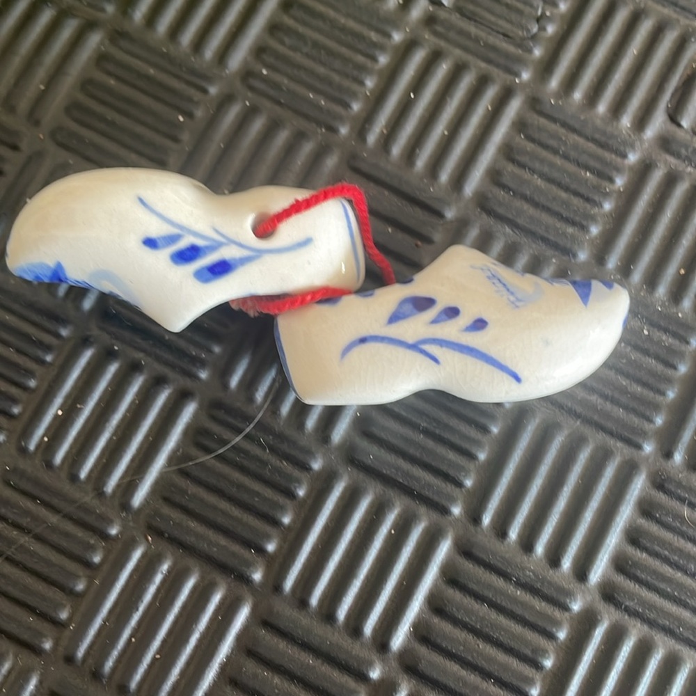 vintage Christmas dutch blue mini shoes windmill porcelain clogs - Picture 6 of 6